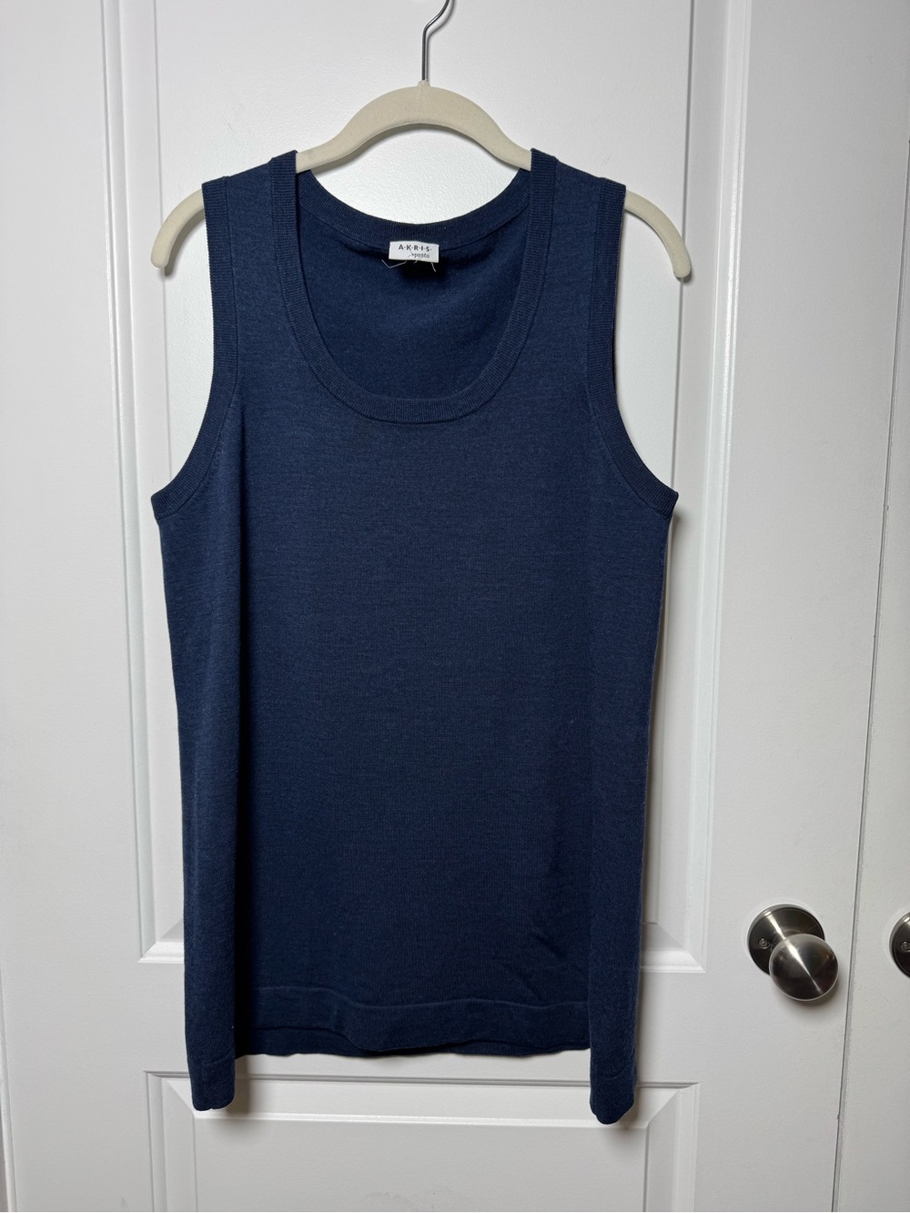Akris Punto Women’s US 12 Blue Wool Sleeveless Tunic Sweater Quiet Luxury